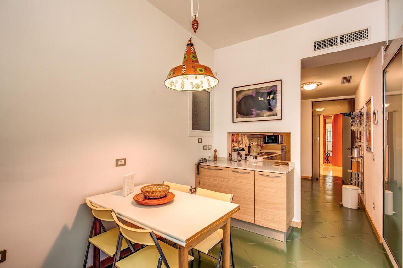 Terrazza Piccolomini: Elegant Apartment Stunning View Over Rome/St Peter'S Dome Eksteriør bilde