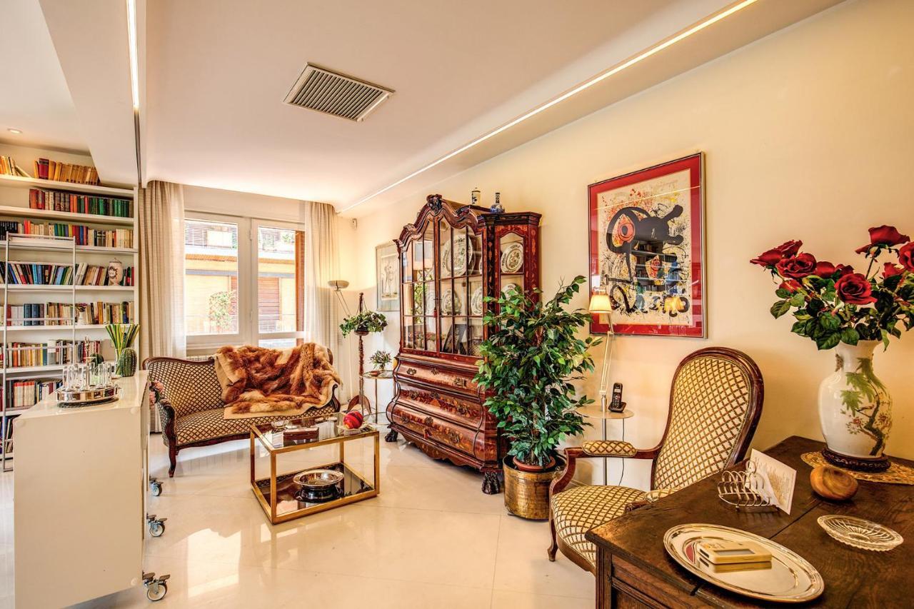 Terrazza Piccolomini: Elegant Apartment Stunning View Over Rome/St Peter'S Dome Eksteriør bilde